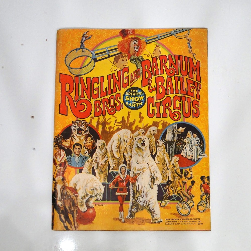 Vintage 1976 Ringling Bros Barnum & Bailey Circus 106th Edition Program Magazine